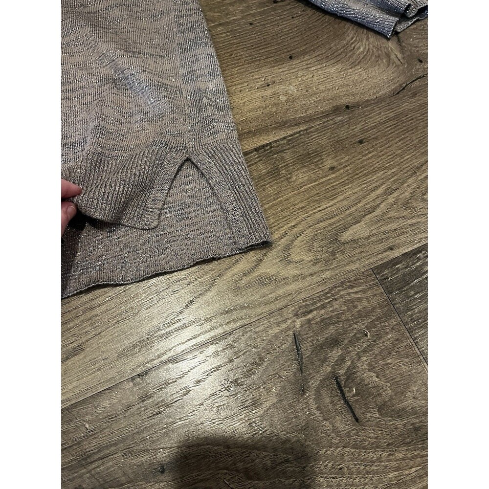 The Limited Heathered Gray Crew Neck Light Sweater - Picture 4 of 8